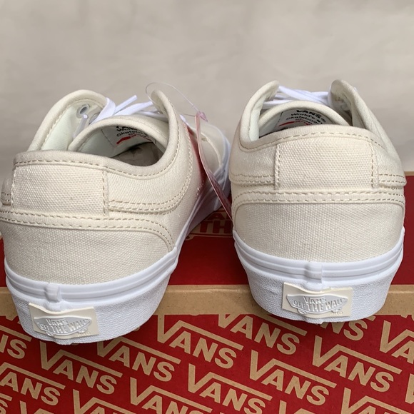 VANS CHUKKA LOW MARSHMALLOW WMNS - Picture 10 of 13
